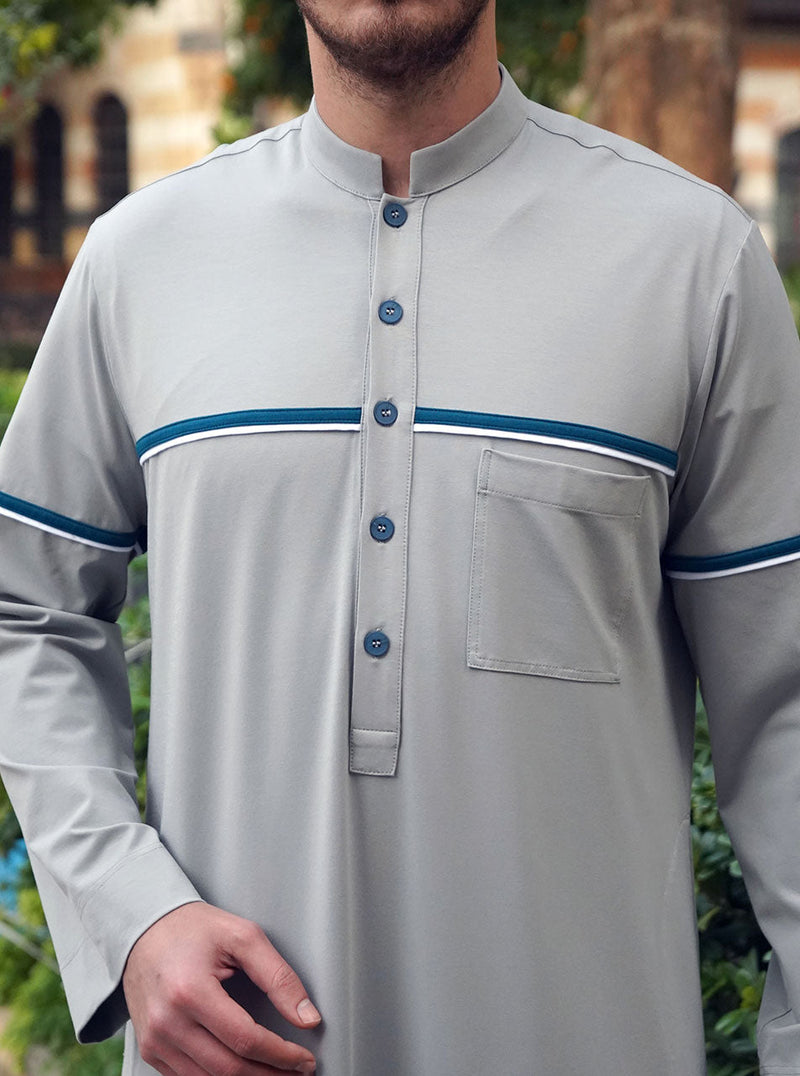 ثوب رياضي عملي