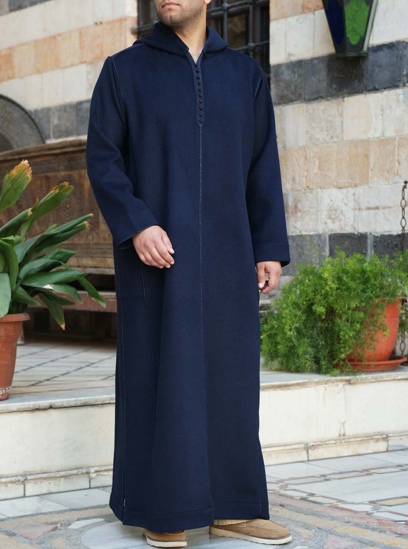 ثوب هودي بفتحات جانبية