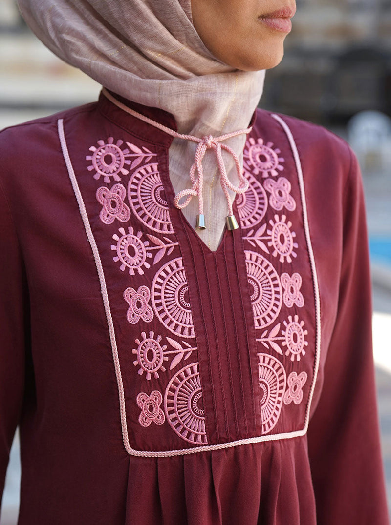 Qudsiyya Embroidered Top