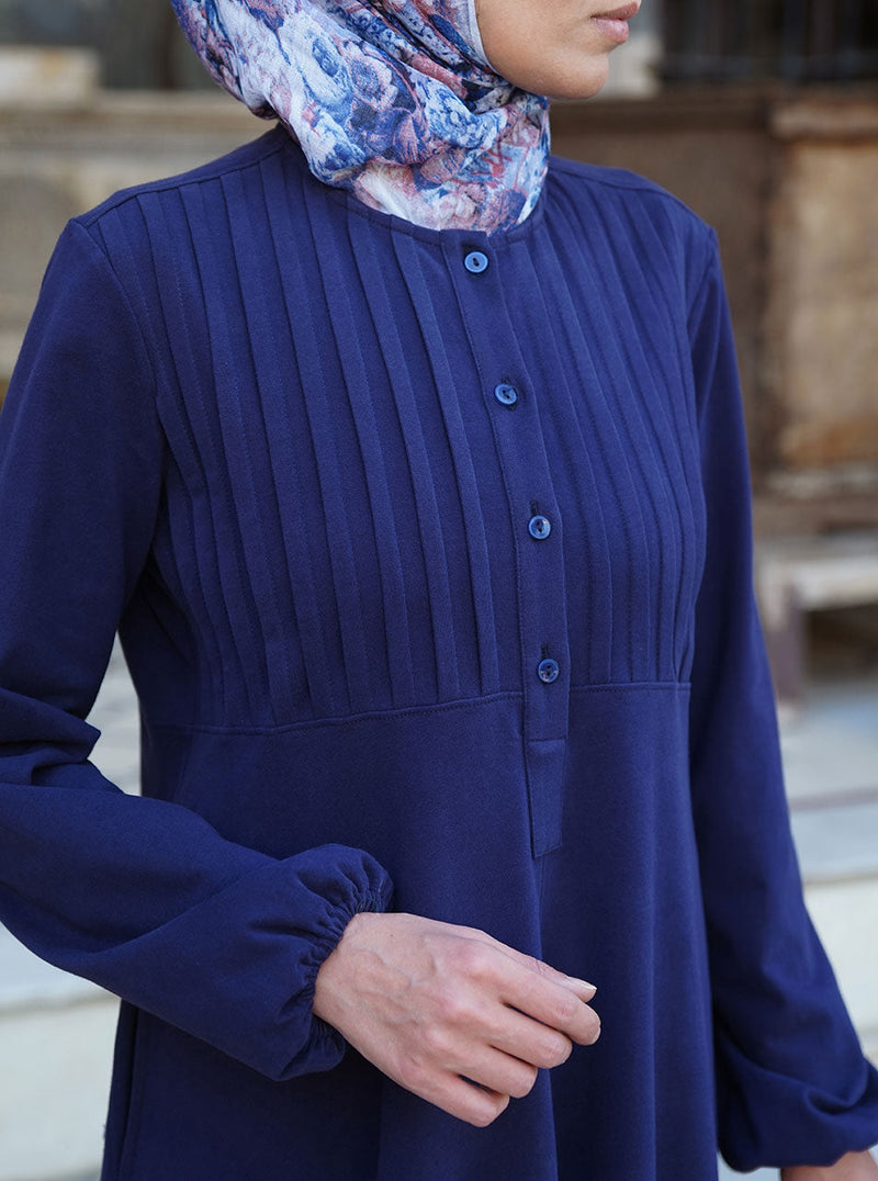 Brushed Cotton Abaya with Tucks