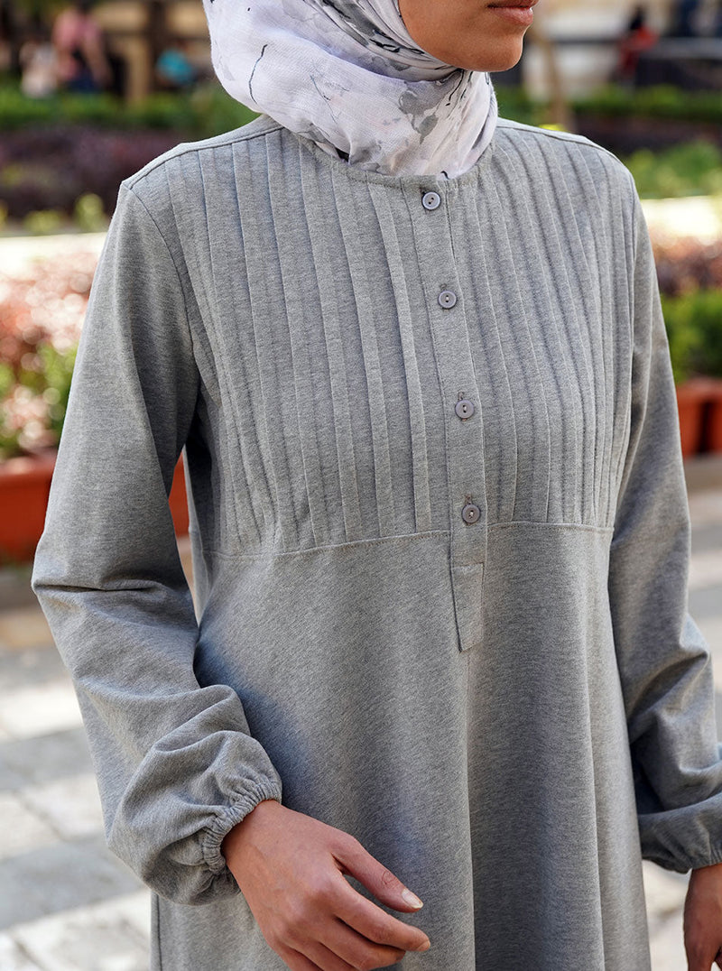Brushed Cotton Abaya with Tucks