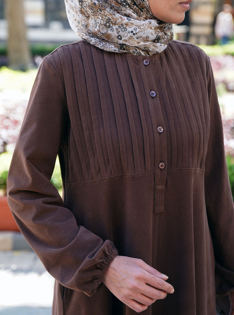 Brushed Cotton Abaya with Tucks