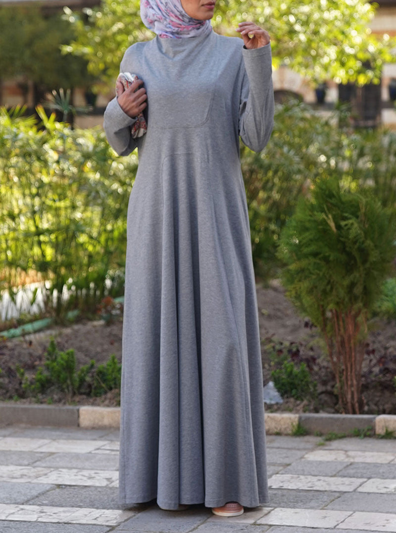 عباية بياقة منسدلة