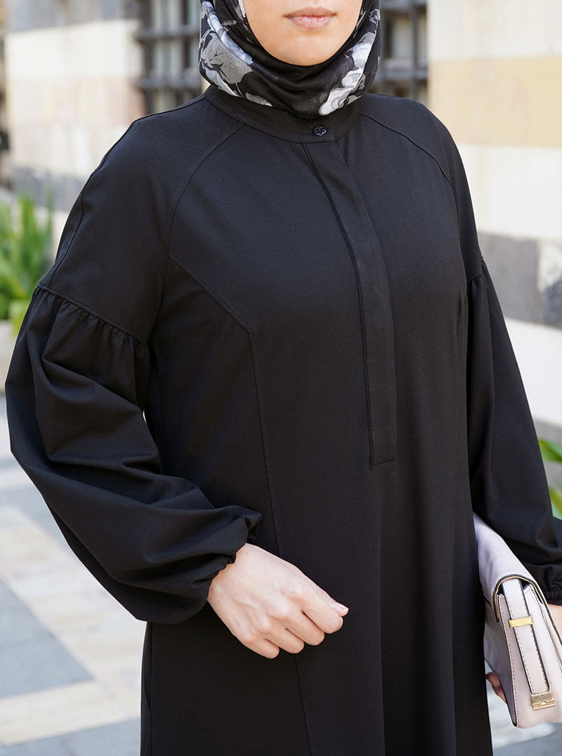 عباية جيرسي بأكمام مجمعة