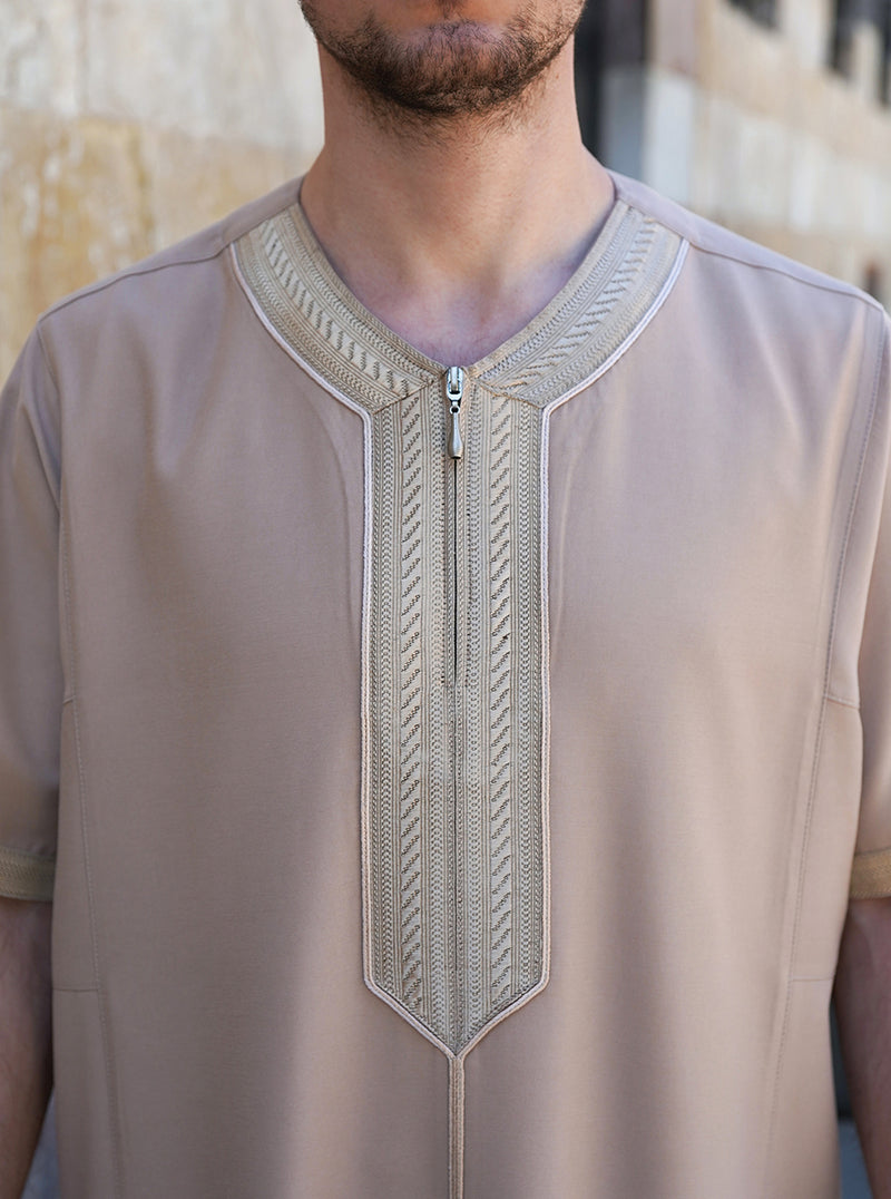 ثوب رباط الممزوج بالرايون