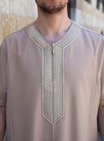 ثوب رباط الممزوج بالرايون