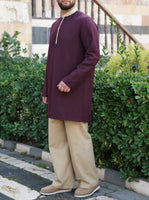 احمر عنابي غامق