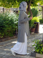 تونيك بواجهة ذات زوايا