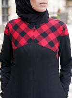 عباية كاروهات جمانة بألوان متباينة