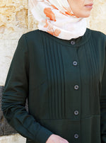 فستان على شكل قميص متوسط الوزن بطيات