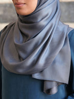 رمادي فولاذي