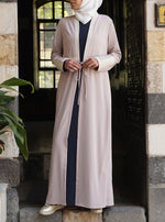 عباية مفتوحة مزخرفة بالدانتيل